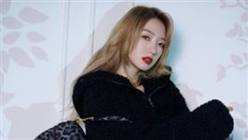 孟美岐被爆當小三！1關鍵遭轟故意的　露深U、鹹濕對話曝（圖／翻攝自孟美岐、陳令韜）