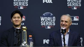 大谷翔平獲頒主席成就獎。（圖／美聯社／達志影像）