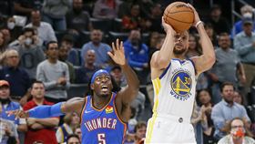 ▲柯瑞（Stephen Curry）攻下全隊最高23分，勇士開季4連勝。（圖／美聯社／達志影像）