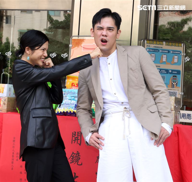 原民台青春成長劇「虎虎生風」演員李友珩、盧學叡。（記者邱榮吉/攝影）