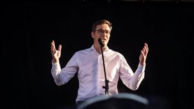 匈牙利首都布達佩斯市長柯拉喬尼接受中央社書面訪問時說，台灣與匈牙利間有加強合作的空間。（圖／翻攝自facebook.com/karacsonygergely）
