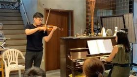 ▲來自台東，年僅27歲的小提琴家蔡侑霖，日前獲得德國法蘭克福國家歌劇院聘為第一小提琴手，也是今年唯一的華人。 （圖／台東迴嚮樂團提供）