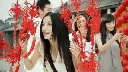曾當趙薇廣告人肉背景　她爆紅後逆襲