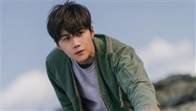 《海岸村恰恰恰》金宣虎。（圖／Netflix提供）