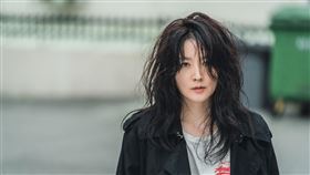 《神探具景伊》李英愛。（圖／Netflix提供）
