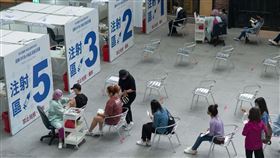 北市科教館疫苗接種站(記者陳弋攝影)