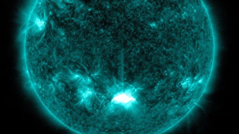 X級「太陽閃焰」爆發！這些設備當心