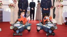  空軍聯合婚禮（圖／翻攝自臉書）