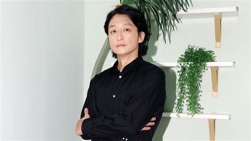 獨／只會中文表演？他喊：永遠跪對岸
