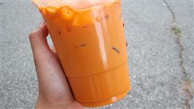 泰式奶茶
https://www.flickr.com/photos/lainetrees/7474187246/in/photolist-cotatm-Ng5mji-2hJjFWu-23PHx9k-5MwGUq-8LzVnU-KZxDBZ-8LwR1B-XNcxDE-W4Xevk-K4Skya-29gjVLJ-7tkdF5-7yxPZW-393y2-2jv9toa-2n1KWr-dCdY7K-7