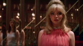 《迷離夜蘇活》安雅泰勒喬伊。（圖／UIP提供）