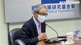 前外交部長歐鴻鍊認為，美國從阿富汗撤兵舉動雖有損信用，但「實際上很務實」。但也表示美國承諾是不可靠的。（圖／記者簡浩正攝影）