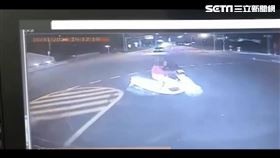 新北市，淡水，新民隧道，車禍，機車，婦人，巴士