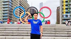 ▲「黃金右臂」鄭兆村感謝大家關心。（圖／翻攝自鄭兆村臉書）