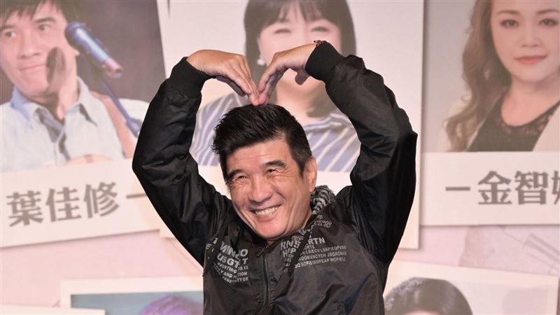 66歲葉佳修肺癌急開刀　露面曝近況
