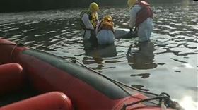 父女戀變桃花劫　蛇蠍女美貌似伊能靜（圖／翻設自林女臉書）