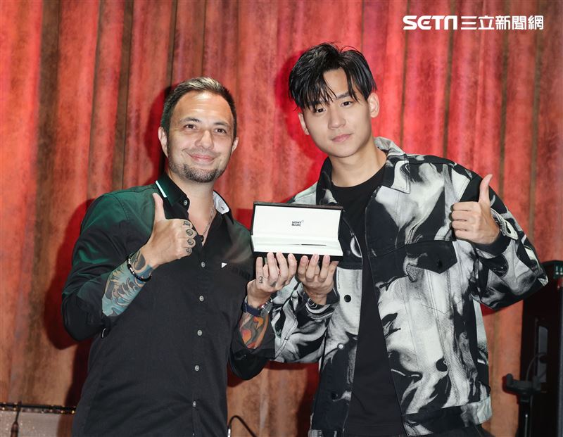 李杰明首張同名專輯發片。（記者邱榮吉/攝影）