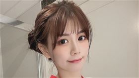 純欲系辣模「青青（Ching）」（圖／翻攝自青青IG）