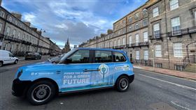 台灣COP26推吸睛廣告  凸顯台灣能源轉型決心聯合國氣候變化綱要公約第26次締約方會議正在格拉斯哥舉行，駐英國代表處在當地刊登吸睛廣告，凸顯台灣發展綠能產業、節能減碳，爭取各國支持將台灣納入聯合國氣候變化綱要公約。（駐英國台北代表處提供）中央社記者陳韻聿倫敦傳真 110年11月3日