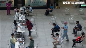 北市科教館疫苗接種站(記者陳弋攝影)