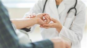 桃園,女醫師,墜樓,生日,遺書（示意圖、非當事者／pixabay）