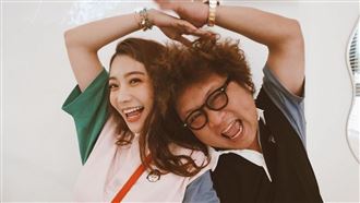 納豆發長文放閃依依　網嗨翻：求婚了