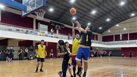 苗栗縣警察局,體能訓練,運動,啦啦隊。(圖/翻攝畫面)