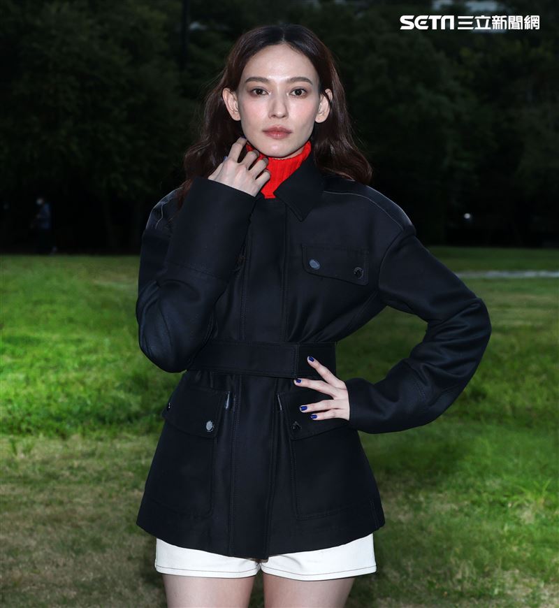 姚以緹「比悲傷」三立新聞網專訪。（記者邱榮吉/攝影）