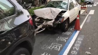 又是酒駕害命！騎士停等紅燈遭撞不治