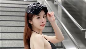 馬來西亞超人氣網紅「Valent 鄔鋔嗪（婉婷）」ig