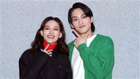 范少勳、姚以緹「比悲傷」三立新聞網專訪。（記者邱榮吉/攝影）