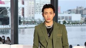 黃宣 ØZI 新世紀整合行銷提供