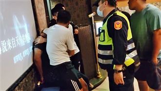 善良親友團　家人被通緝也幫忙壓制