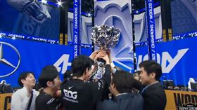 英雄聯盟S11世界冠軍EDG。（圖／翻攝自LoL Esports YT）
