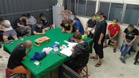 台南,賭場,賭客,微解封,警察,鐵工廠