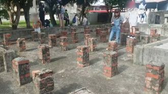 基隆校官宿舍開放　竟出現小孩玩跳樁