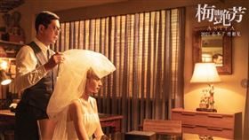 ▲梁家輝談到梅艷芳時忍不住落淚。（圖／翻攝自微博）