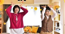 日本歌手星野源在今年5月迎娶了「國民老婆」新垣結衣。（圖／Ｚ翻攝自推特）