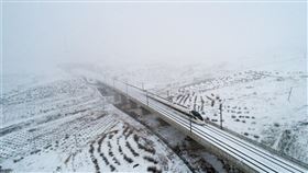 內蒙古通遼降雪46小時　積雪深度破紀錄 (圖／翻攝自中新社)
