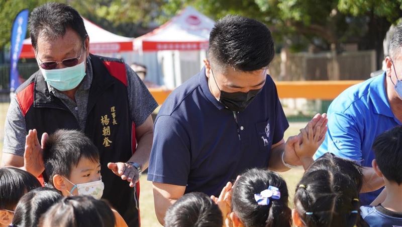 顏寬恒吐參選心聲：好險我孫女才8歲