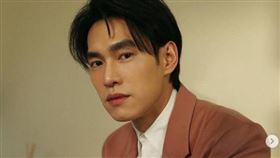 張書豪。(圖／歐陽妮妮微博，張書豪臉書)