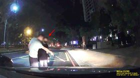 台中,男大生,瑪莎拉蒂,擦撞（圖／翻攝畫面）