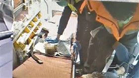 尖石,男嬰,猝死,溢奶（圖／翻攝畫面）