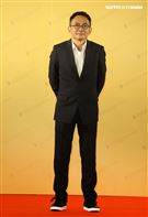 導演何蔚庭出席金馬開幕片「青春弒戀」。（記者邱榮吉/攝影）