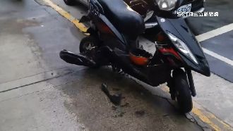 左轉被撞飛又遭輾　騎士命危急搶救