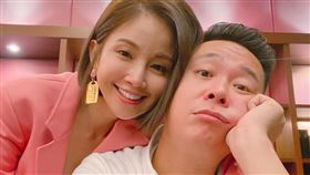 孫樂欣除了是知名製作人外，今年也開始當起老婆鍾欣怡的經紀業務。（圖／翻攝自孫樂欣臉書）