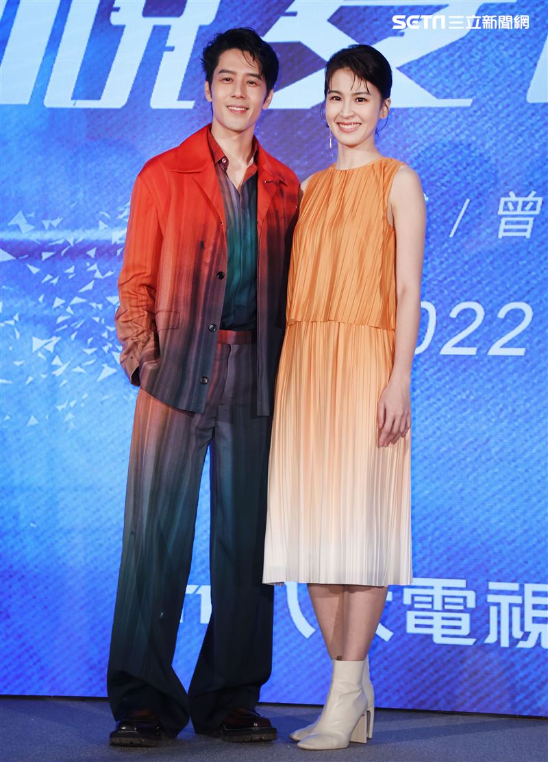 胡宇威、曾沛慈出席「親愛的亞當」參加「TCCF創意內容大會」。（記者邱榮吉/攝影）