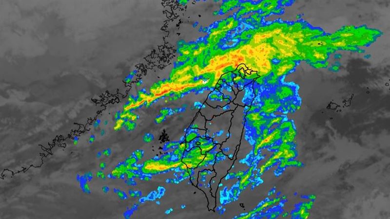 清晨大雨+低溫！2地區雨勢會更明顯