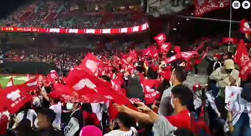 味全龍紅海再現！龍象大戰不輸黃衫軍