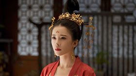 韓棟、趙櫻子、成毅、長安諾（圖／中天提供）